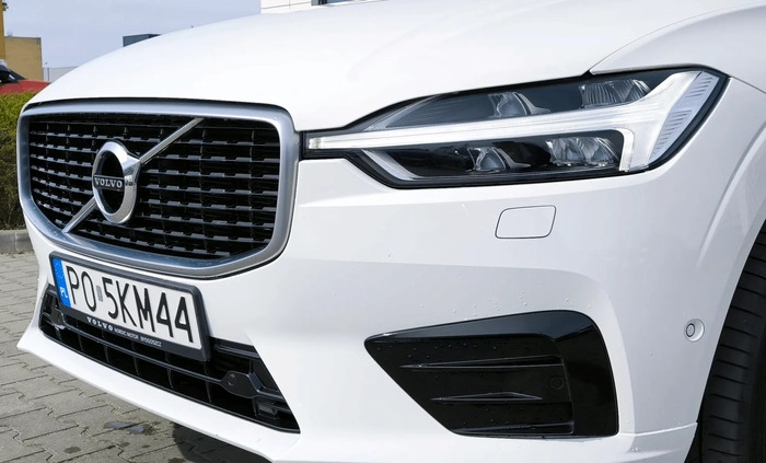 Volvo XC 60 cena 124900 przebieg: 169425, rok produkcji 2019 z Czerniejewo małe 742